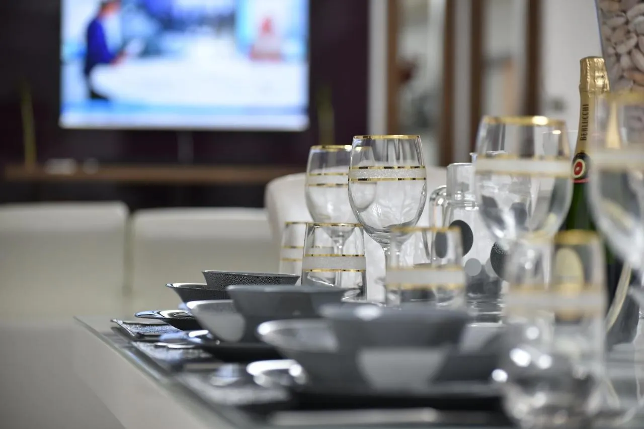 Dubai Jbr Amaz Penthouse Front Sea 5 Plus 1 Bdr Private Climatized Pool 0*,  United Arab Emirates